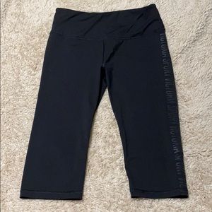 VS Victoria Sport Knockout Crop Legging